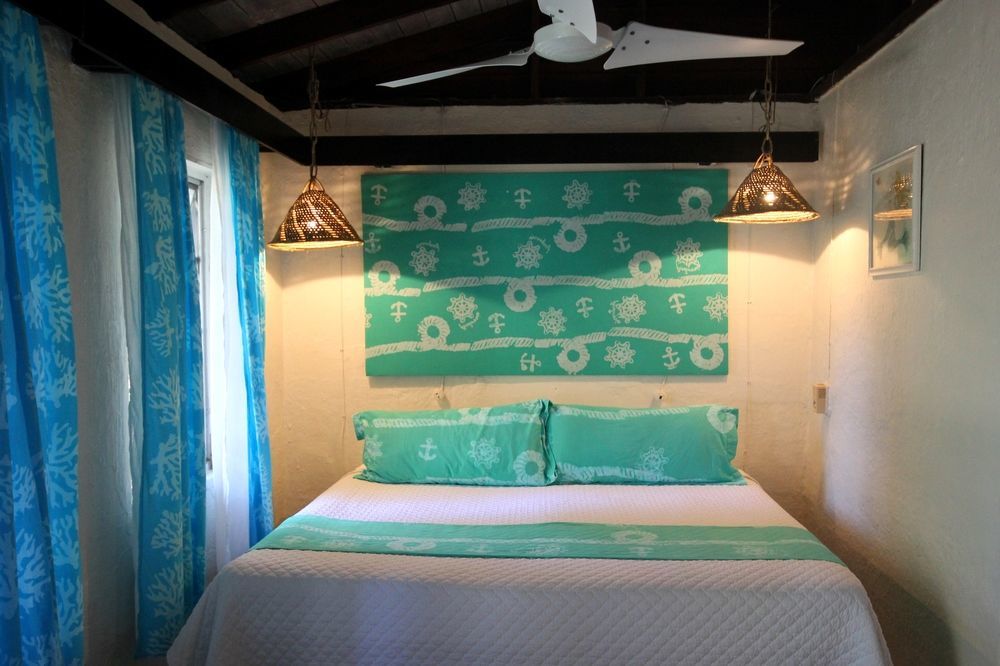 Small Hope Bay Lodge Orașul Andros Exterior foto